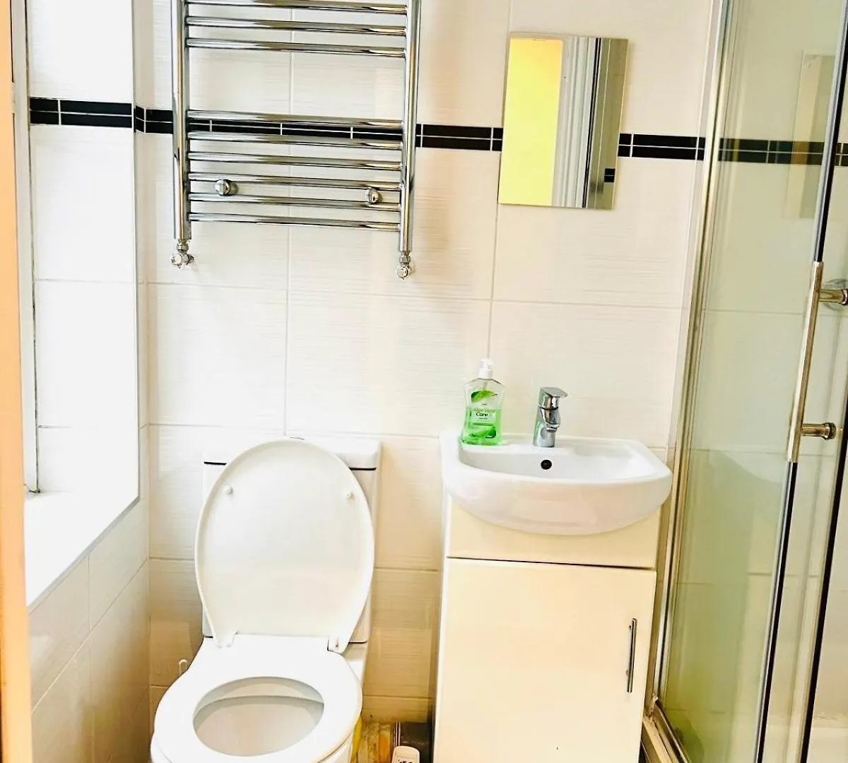Comfortable One Bedroom Flat In London