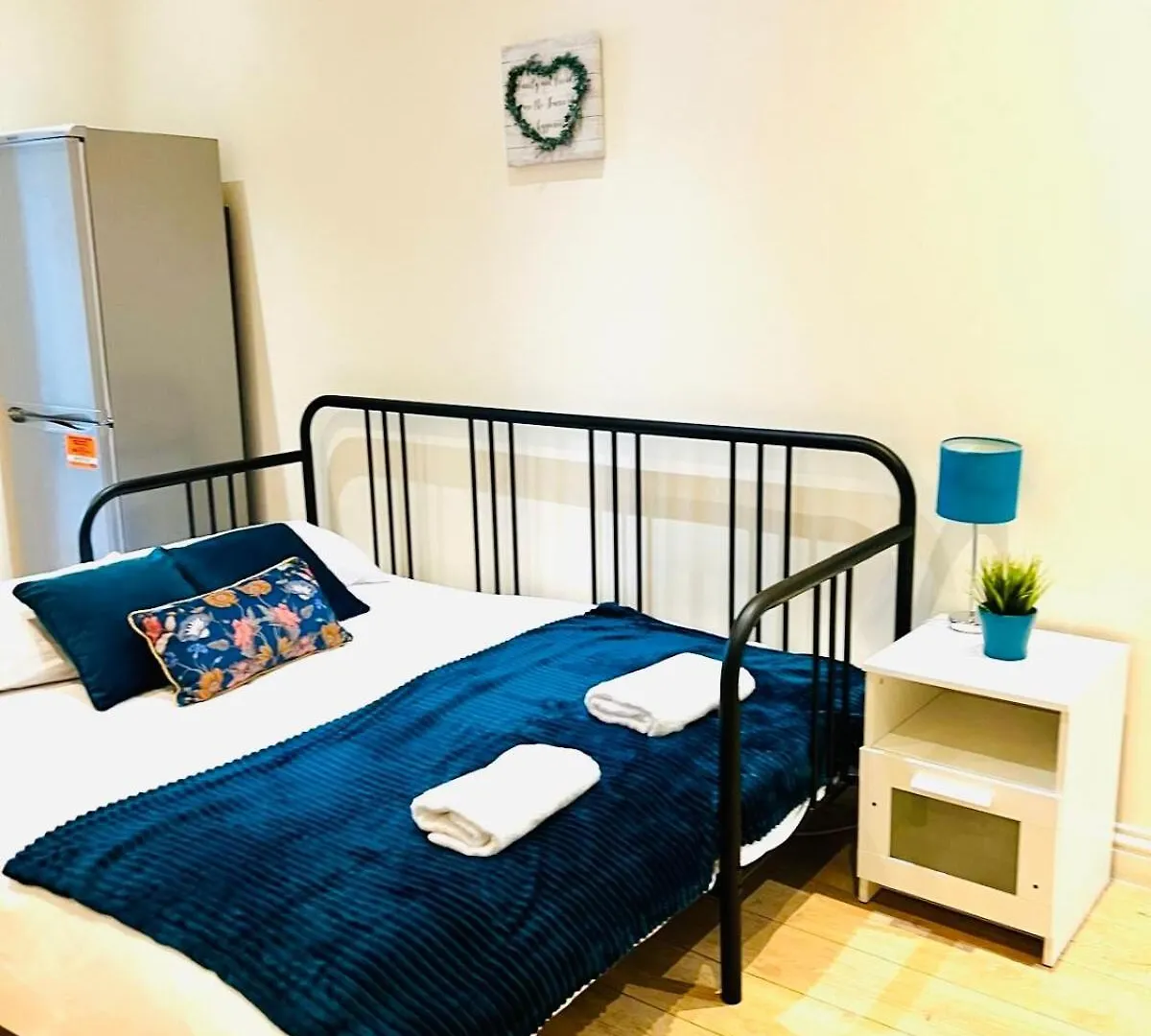 Comfortable One Bedroom Flat In London
