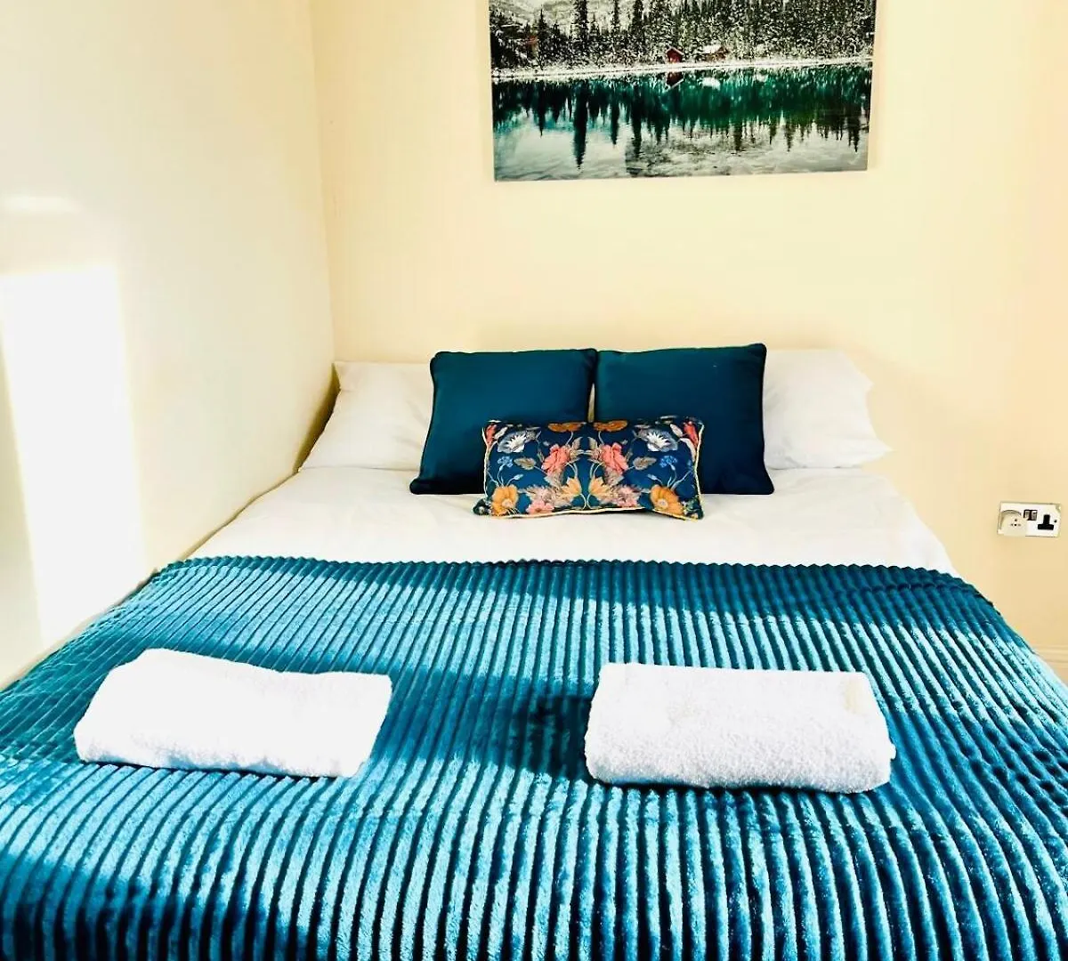 Apartment Comfortable One Bedroom Flat In London