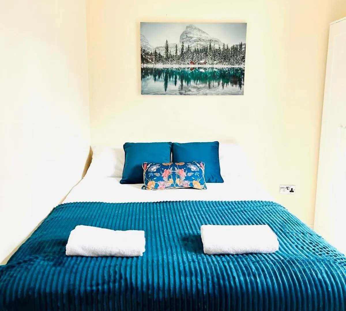 شقة Comfortable One Bedroom Flat In لندن المملكة المتحدة